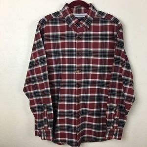Cremieux Washed button down plaid large pocket
